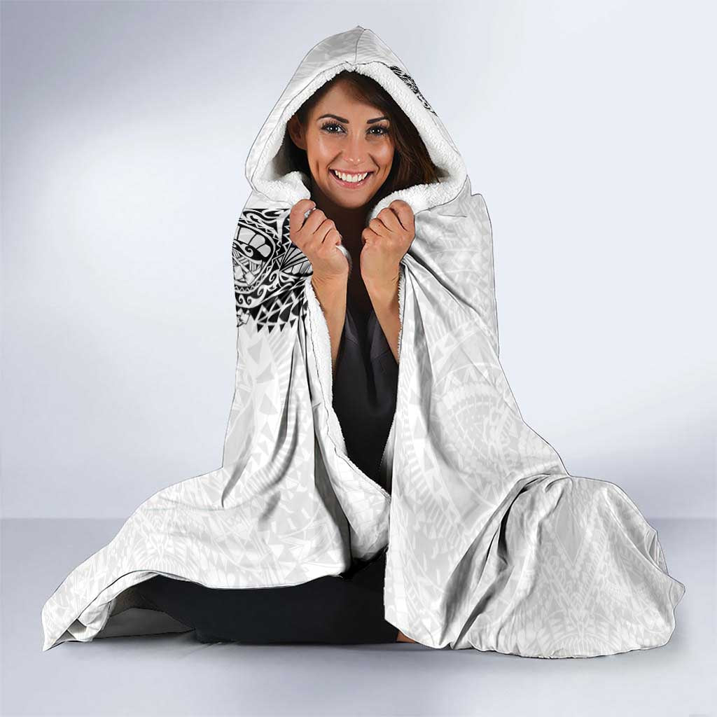 Traditional Polynesian Art Tattoos Hooded Blanket White Color - Polynesian Pride