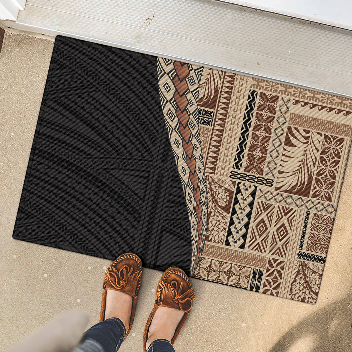 Samoa Siapo Motif Half Style Rubber Doormat Brown Version