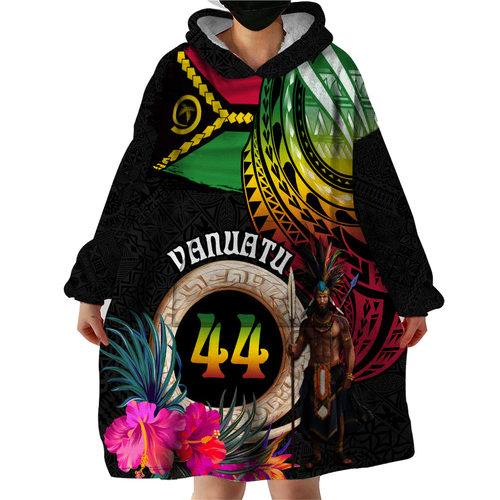Personalised Vanuatu 44th Anniversary Wearable Blanket Hoodie Boars Tusk and Melanesian Warrior Indipendens Dei
