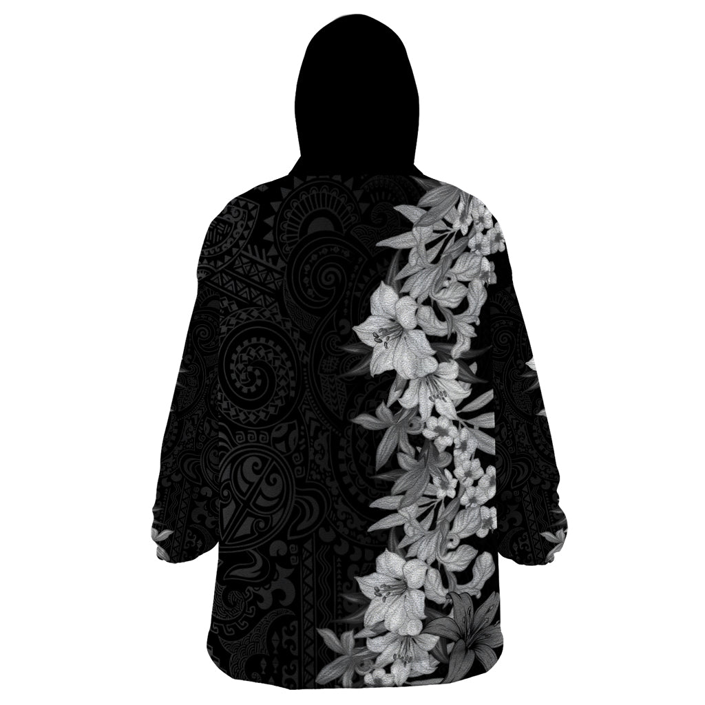 Hawaii Tropical Leaves and Flowers Wearable Blanket Hoodie Tribal Polynesian Pattern Black White Style LT03 - Polynesian Pride