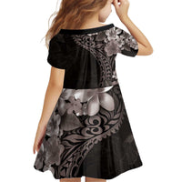 Hawaiian Plumeria-Polynesian Art Tattoo Grayscale Color Kid Short Sleeve Dress
