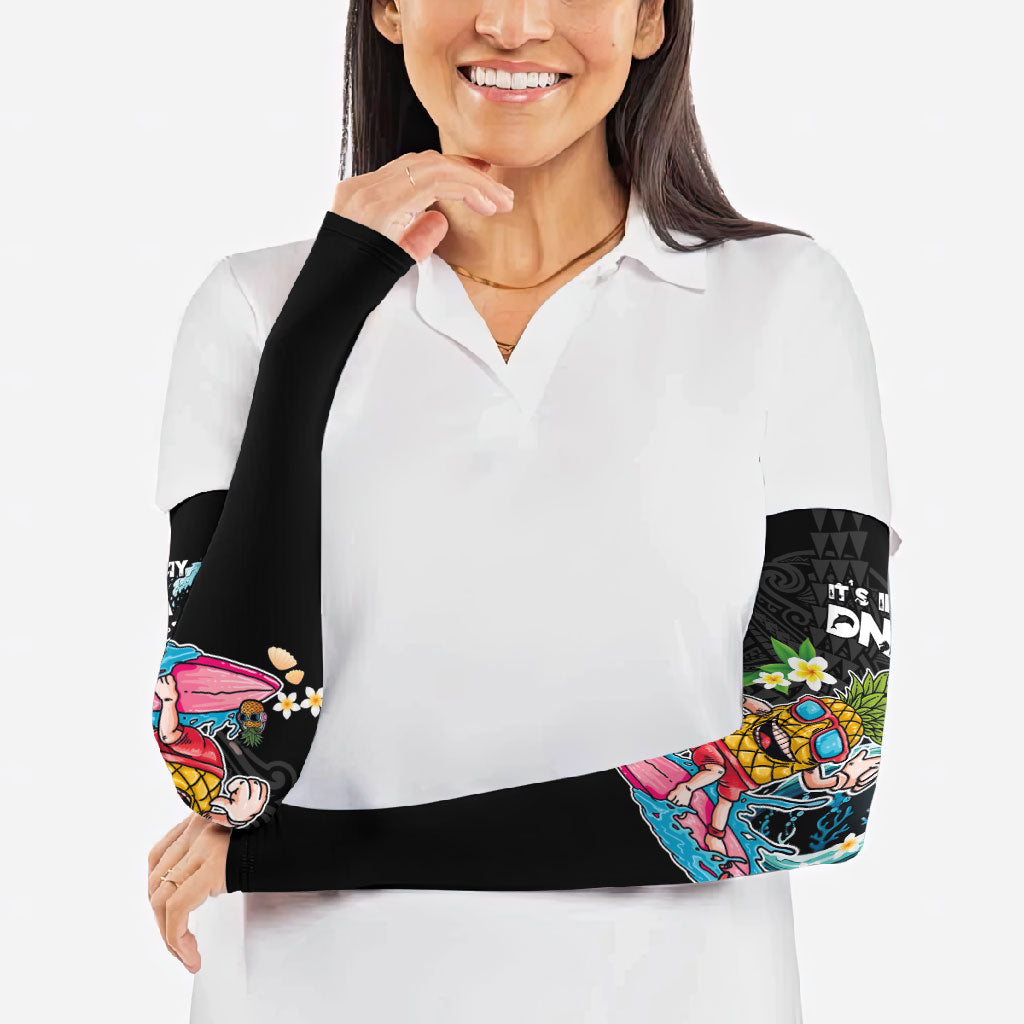 Hawaii Pineapple Surfing Arm Sleeves It's in My DNA - Kakau and Polynesian Pattern LT03 - Polynesian Pride