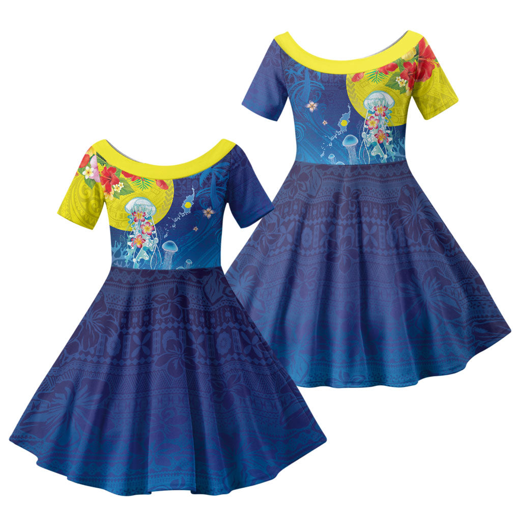 Palau Family Matching Off Shoulder Maxi Dress and Hawaiian Shirt Jellyfish with Coral Reefs Ocean Vibe and Tapa Pattern LT03 Daughter's Dress Blue - Polynesian Pride