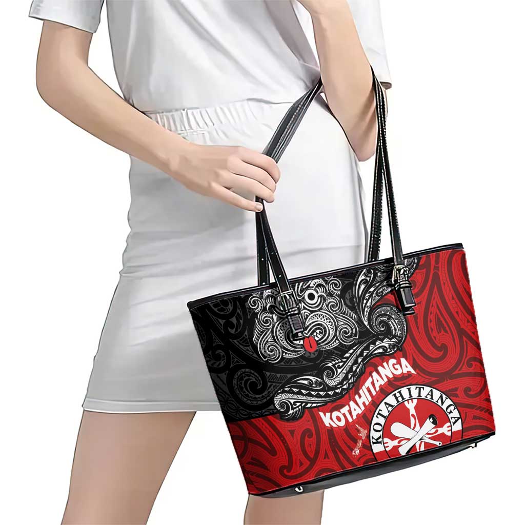 Maori Kotahitanga Leather Tote Bag Aotearoa Spirit with Maori Mask and Polynesian Art Tattoo LT03 - Polynesian Pride