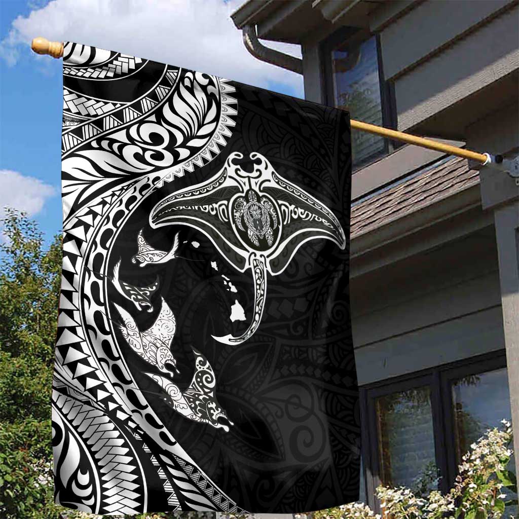 Hawaiian Manta Ray and Polynesian Tribal Tattoo Garden Flag Black Color LT03