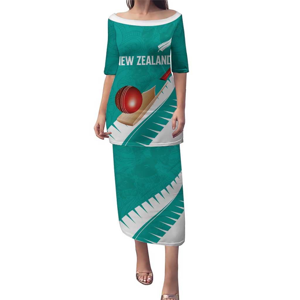 Custom New Zealand Cricket Family Matching Puletasi and Hawaiian Shirt Kiwi Birds Haka Dance Turquoise Fern Sporty Style LT03 Mom's Dress Turquoise - Polynesian Pride