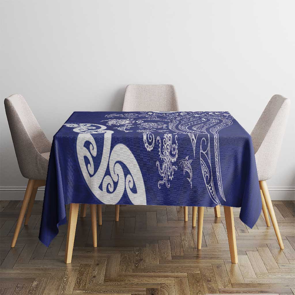 New Zealand Sea Animals with Maori Tribal Tattoo Tablecloth Blue Color