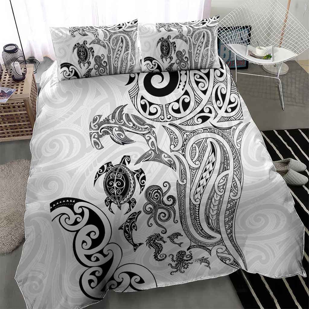 New Zealand Sea Animals with Maori Tribal Tattoo Bedding Set White Color