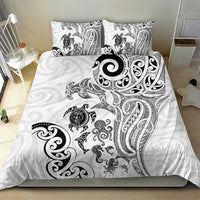 New Zealand Sea Animals with Maori Tribal Tattoo Bedding Set White Color