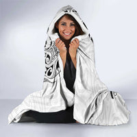 New Zealand Sea Animals with Maori Tribal Tattoo Hooded Blanket White Color LT03 - Polynesian Pride