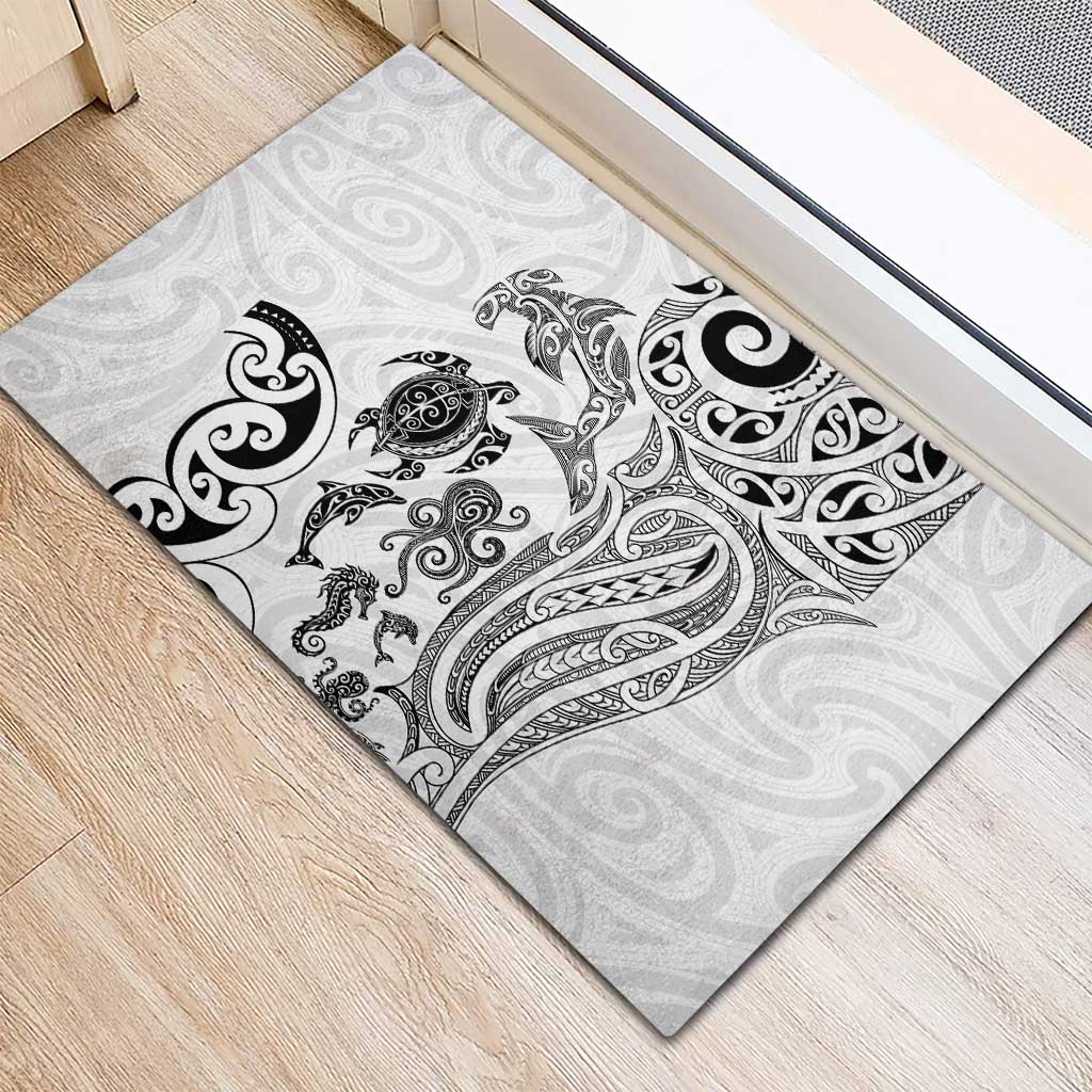 New Zealand Sea Animals with Maori Tribal Tattoo Rubber Doormat White Color