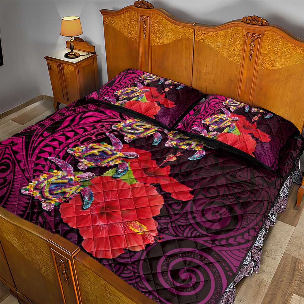Pasifika Festival Quilt Bed Set Plumeria Turtles with Hibiscus - Polynesian Art Tattoo Pink Color LT03 - Polynesian Pride