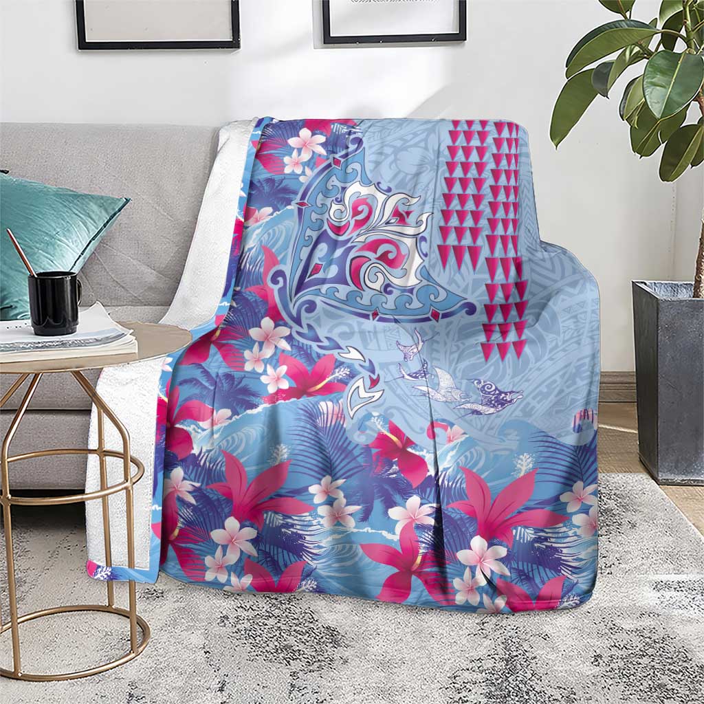 Hawaiian Tribal Manta Ray Blanket Kakau Tattoo and Flowers Surfing Waves Pattern Soft Color