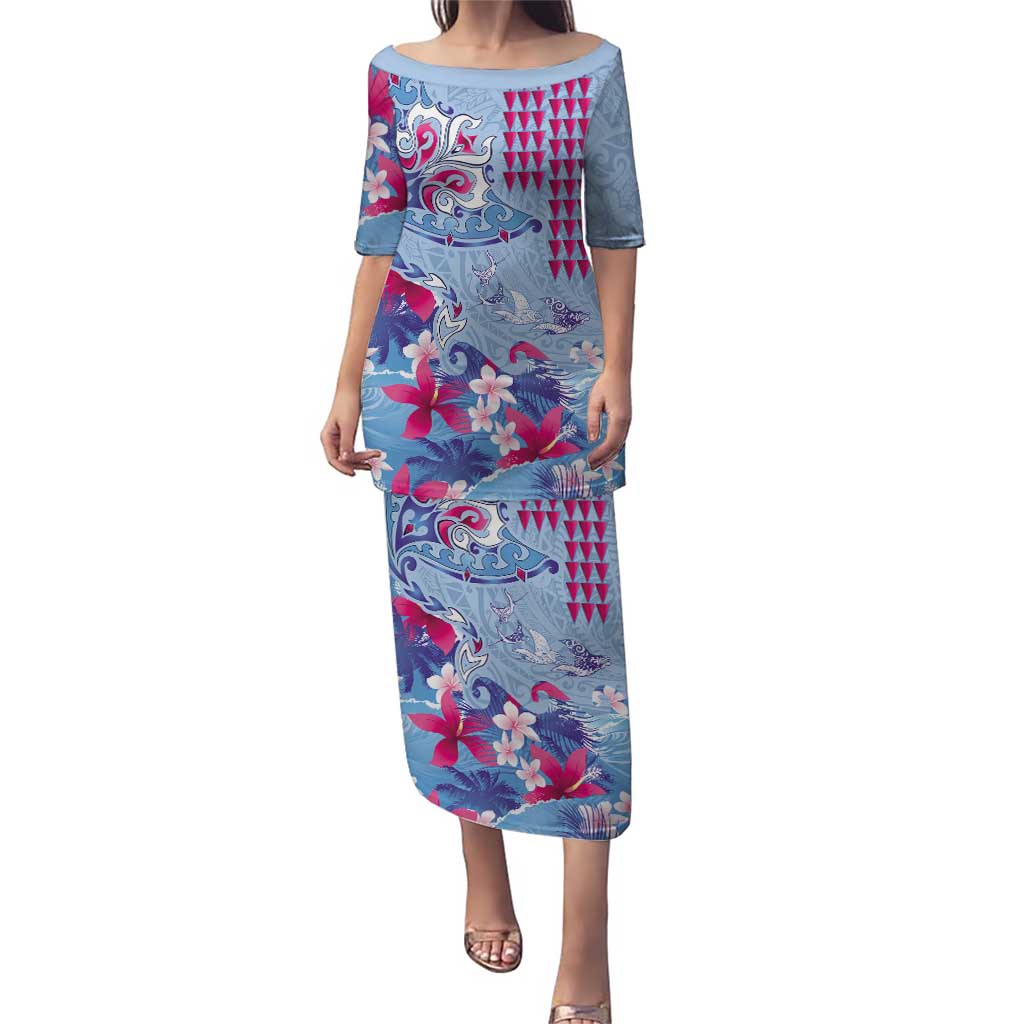 Hawaiian Tribal Manta Ray Family Matching Puletasi and Hawaiian Shirt Kakau Tattoo and Flowers Surfing Waves Pattern Soft Color LT03 Mom's Dress Multicolor - Polynesian Pride