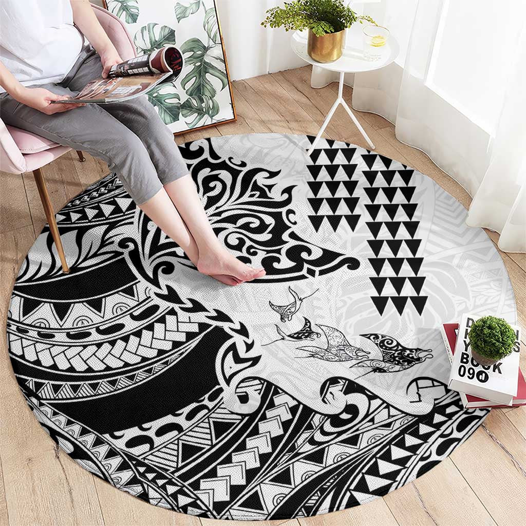 Hawaiian Tribal Manta Ray Round Carpet Kakau Tattoo and Polynesian Art Motif Pattern