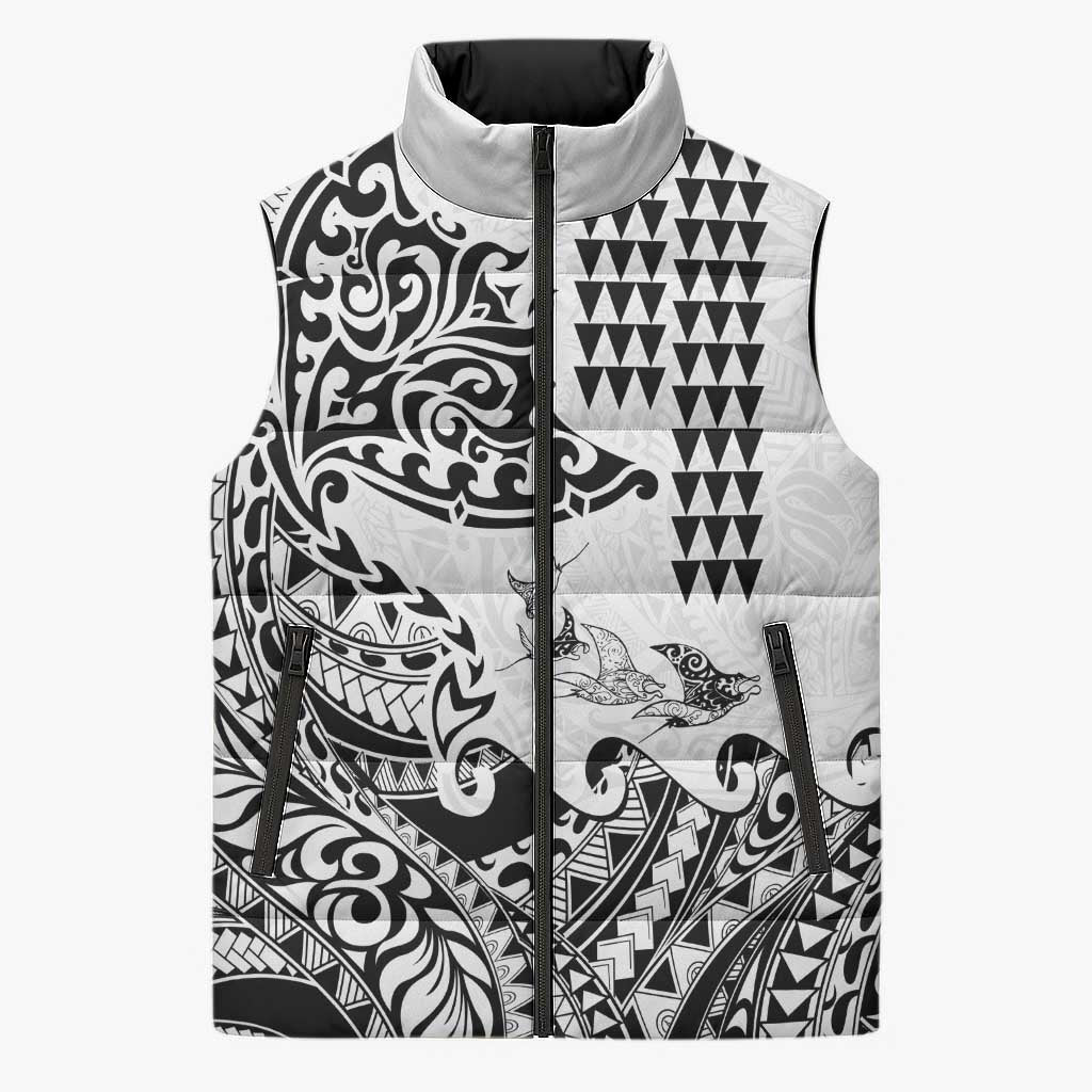 Hawaiian Tribal Manta Ray Sleeveless Puffer Jacket Kakau Tattoo and Polynesian Art Motif Pattern