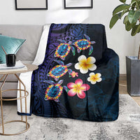 Hawaiian Turtles and Plumeria Blanket Polynesian Art Tribal Tattoo Dark Aqua Color