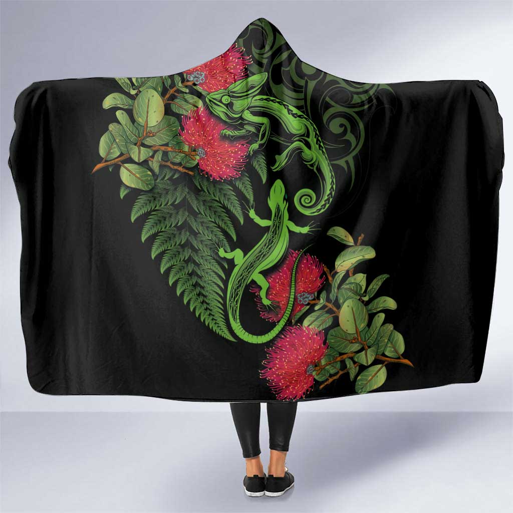 New Zealand Chameleon and Gecko Hooded Blanket Maori Silver Fern and Pohutukawa Decoration LT03 One Size Green - Polynesian Pride