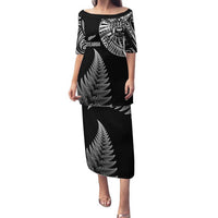 Personalised New Zealand Maori Art Tattoo and Silver Fern Family Matching Puletasi and Hawaiian Shirt LT03 Mom's Dress Black - Polynesian Pride