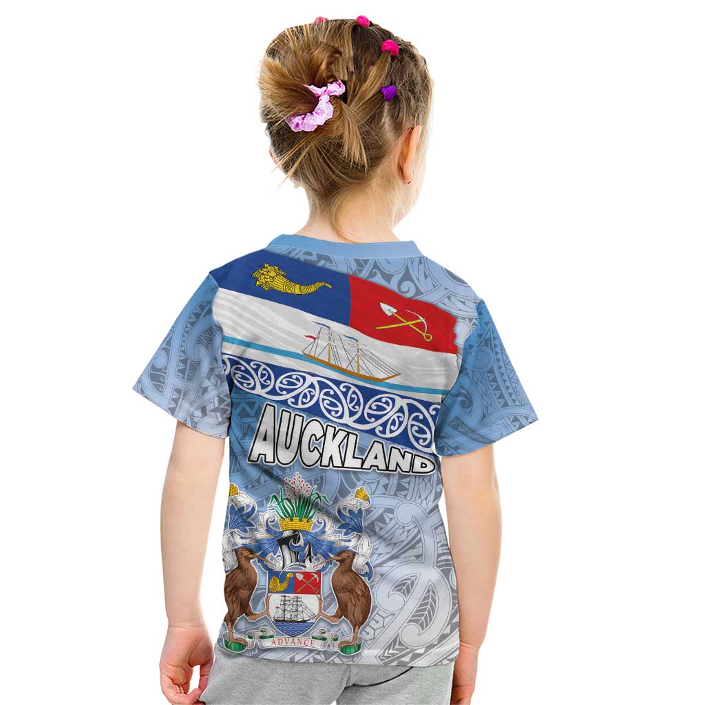 New Zealand Auckland Kid T Shirt Auckland's Flag and Coat of Arms - Koru Art Maori Pattern