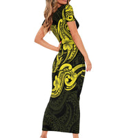 Hawaiian Manta Rays Short Sleeve Bodycon Dress Tribal Hibiscus Polynesian Tattoos Yellow Color - Polynesian Pride