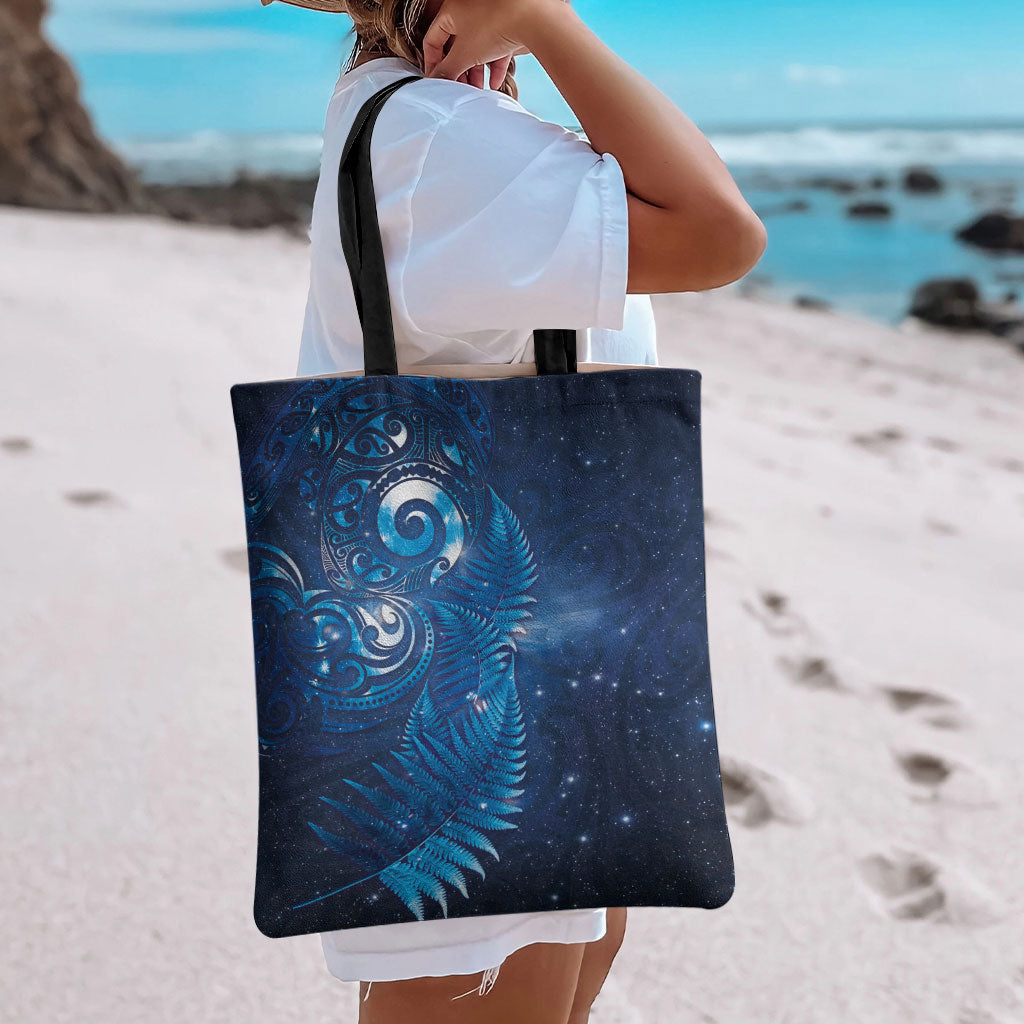 Aotearoa New Zealand New Year Tote Bag Tribal Koru Tattoo Blue Galaxy Maori Silver Fern LT03 - Polynesian Pride