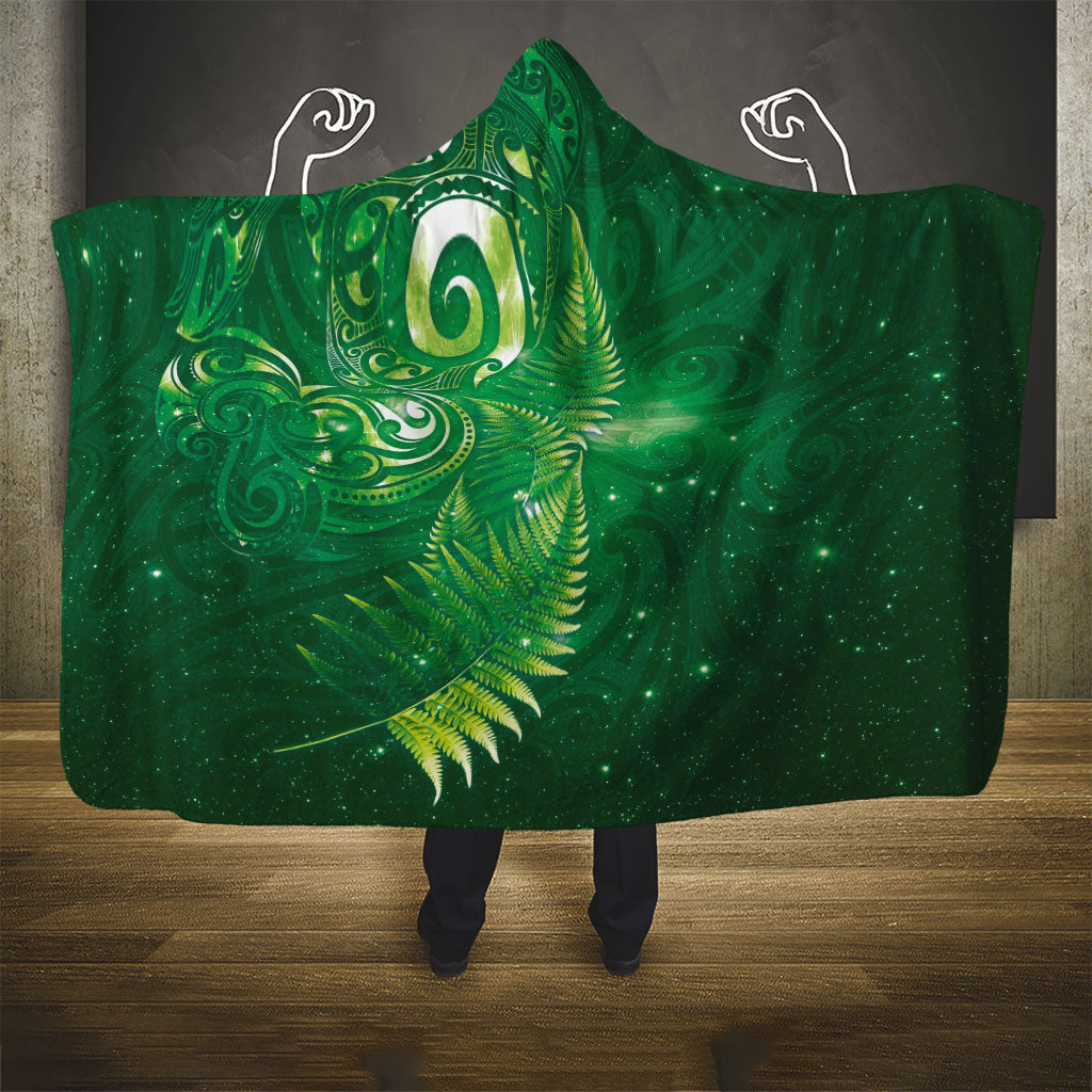 Aotearoa New Zealand New Year Hooded Blanket Tribal Koru Tattoo Green Galaxy Maori Silver Fern LT03 - Polynesian Pride