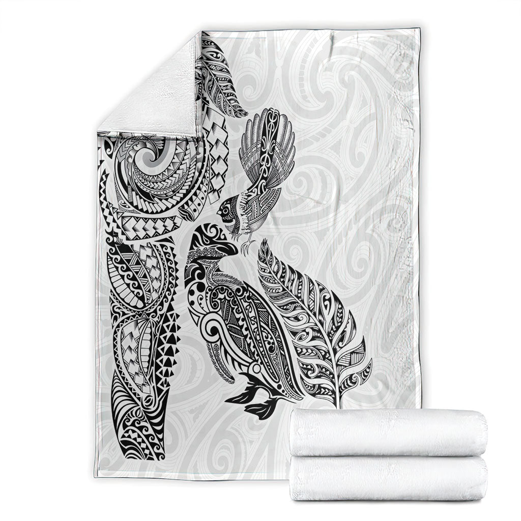 Aotearoa Moko Tribal Tattoo Blanket New Zealand Maori Penguin and Fantail White Color LT03 - Polynesian Pride