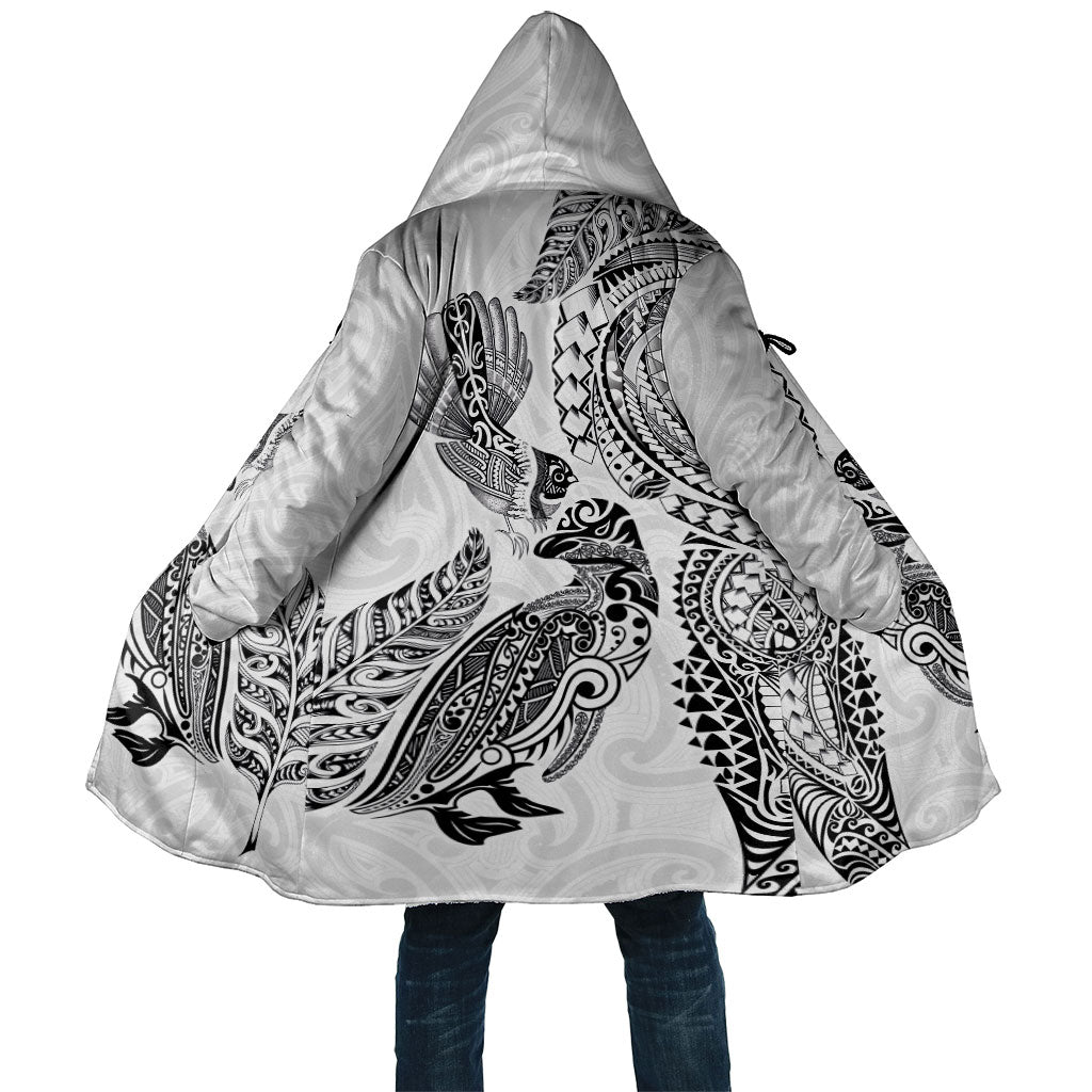 Aotearoa Moko Tribal Tattoo Cloak New Zealand Maori Penguin and Fantail White Color LT03 Unisex White - Polynesian Pride