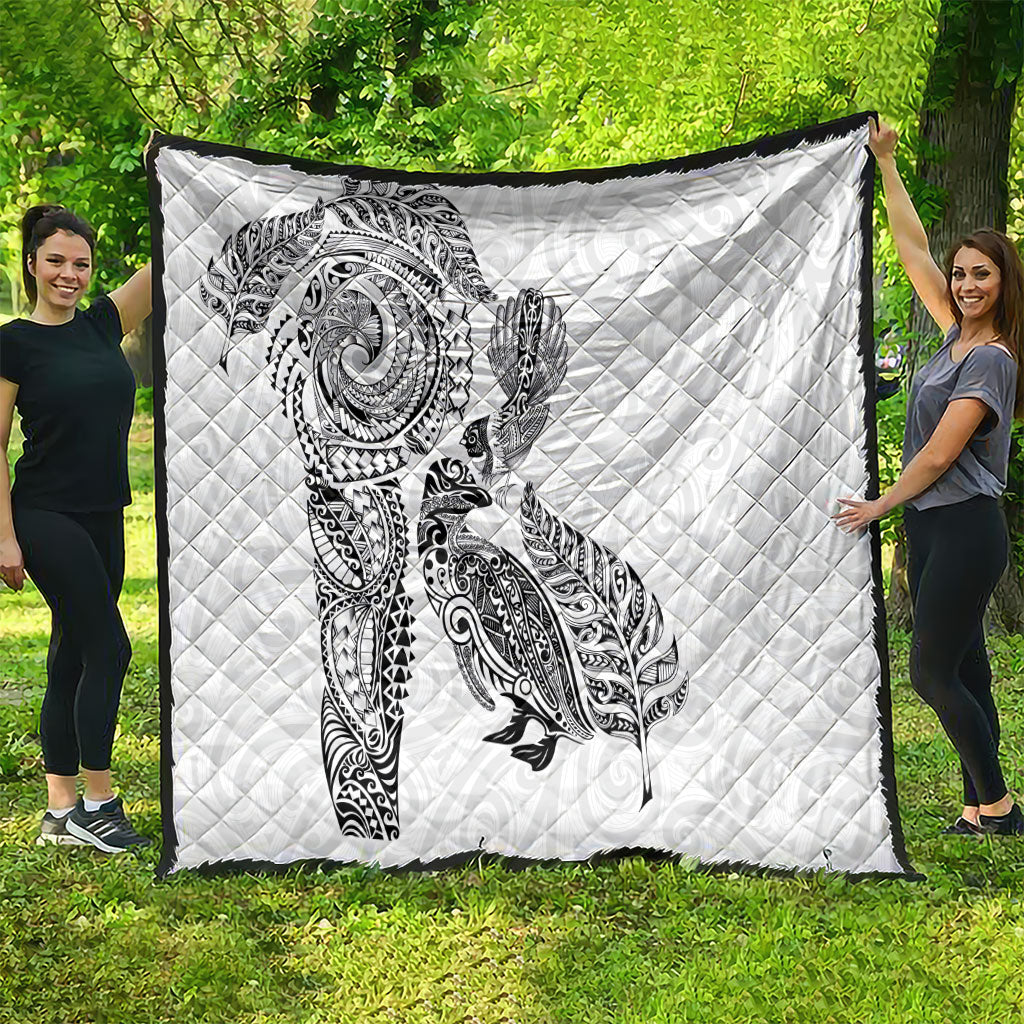 Aotearoa Moko Tribal Tattoo Quilt New Zealand Maori Penguin and Fantail White Color LT03 - Polynesian Pride