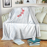 Hawaiian Tribal Tattoo and Hibiscus Blanket Polynesian Pattern Airy White Blue Cloud