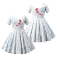 Hawaiian Tribal Tattoo and Hibiscus Family Matching Off The Shoulder Long Sleeve Dress and Hawaiian Shirt Polynesian Pattern Airy White Blue Cloud