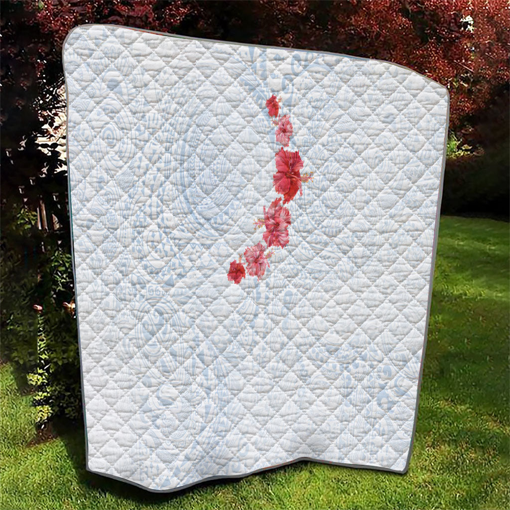 Hawaiian Tribal Tattoo and Hibiscus Quilt Polynesian Pattern Airy White Blue Cloud