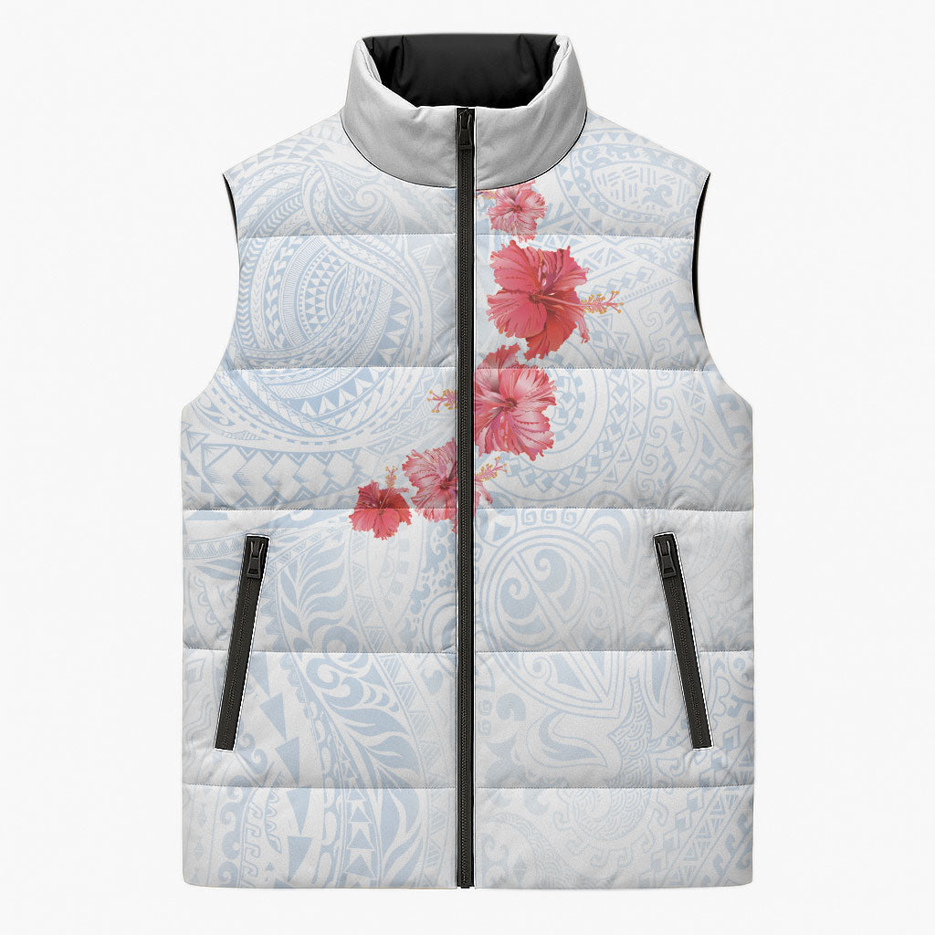 Hawaiian Tribal Tattoo and Hibiscus Sleeveless Puffer Jacket Polynesian Pattern Airy White Blue Cloud