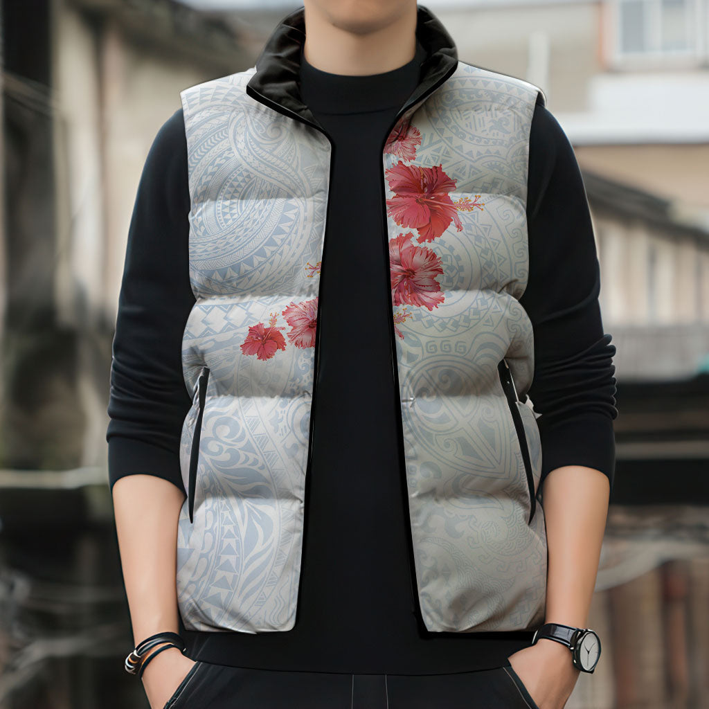 Hawaiian Tribal Tattoo and Hibiscus Sleeveless Puffer Jacket Polynesian Pattern Airy White Blue Cloud