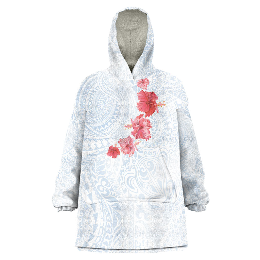 Hawaiian Tribal Tattoo and Hibiscus Wearable Blanket Hoodie Polynesian Pattern Airy White Blue Cloud