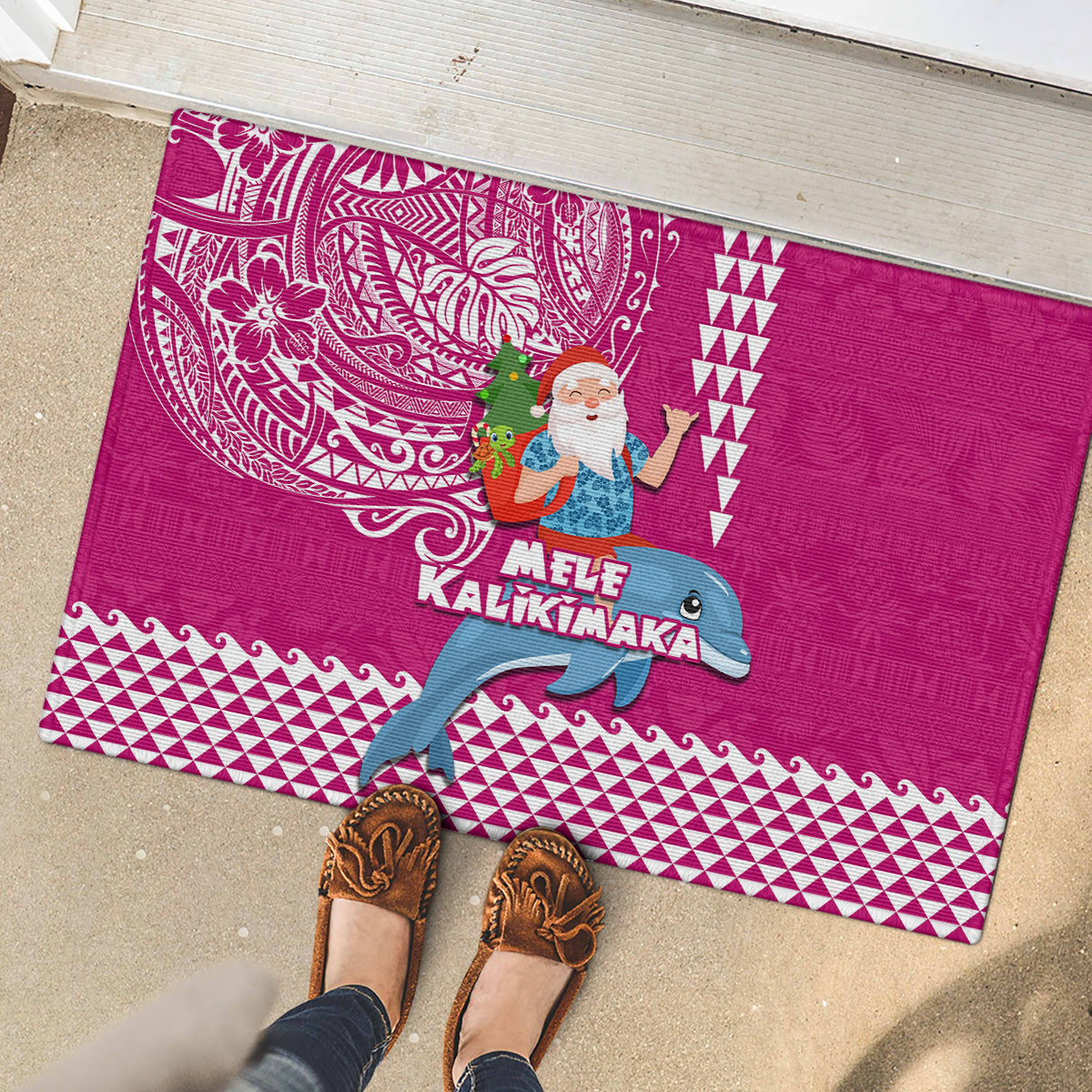 Hawaii Mele Kalikimaka Rubber Doormat Santa Riding The DolPhin Mix Kakau Pattern Pink Style LT03 - Polynesian Pride