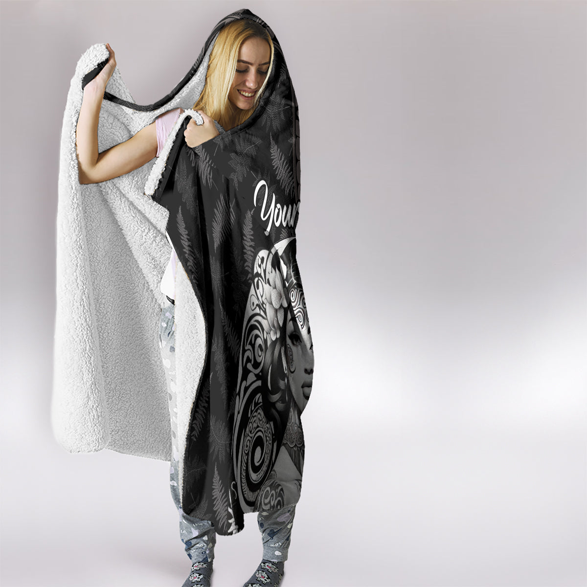 Custom New Zealand Women's Day Hooded Blanket Maori Tribal Girl and Silver Fern Pattern