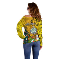Niue Christmas Off Shoulder Sweater Coat of Arms and Polynesian Tattoo Xmas Element Christmas Yellow Vibe LT03 - Polynesian Pride