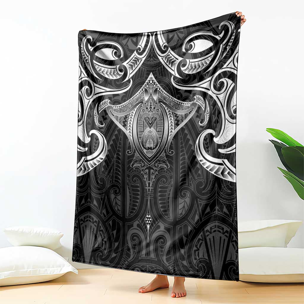 New Zealand Aotearoa Blanket Maori Manta Ray Moko Black - Polynesian Pride