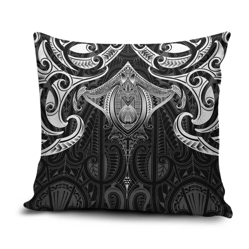 New Zealand Aotearoa Pillow Cover Maori Manta Ray Moko Black - Polynesian Pride