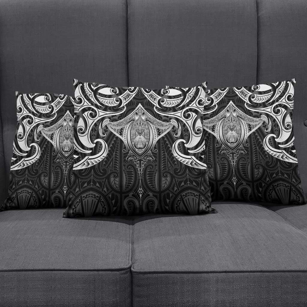 New Zealand Aotearoa Pillow Cover Maori Manta Ray Moko Black - Polynesian Pride