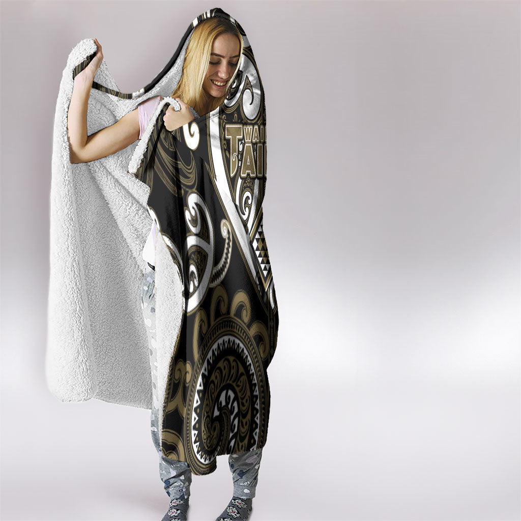 Aotearoa Waikato Tainui Hooded Blanket Maori Tribal Pattern