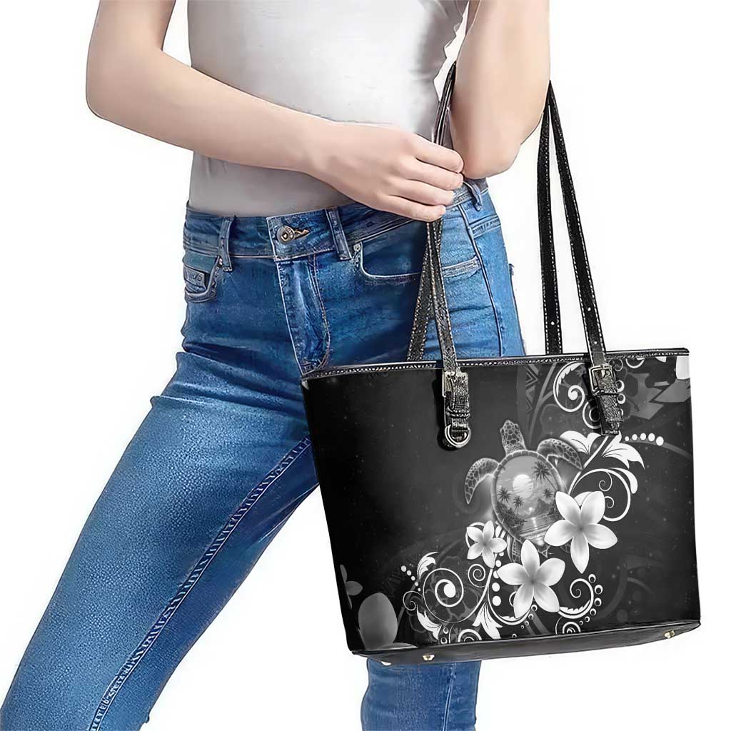 Hawaii Honu Leather Tote Bag Polynesian Curves Plumeria Grayscale - Polynesian Pride