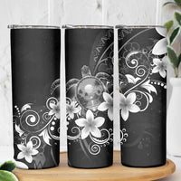 Hawaii Honu Skinny Tumbler Polynesian Curves Plumeria Grayscale - Polynesian Pride