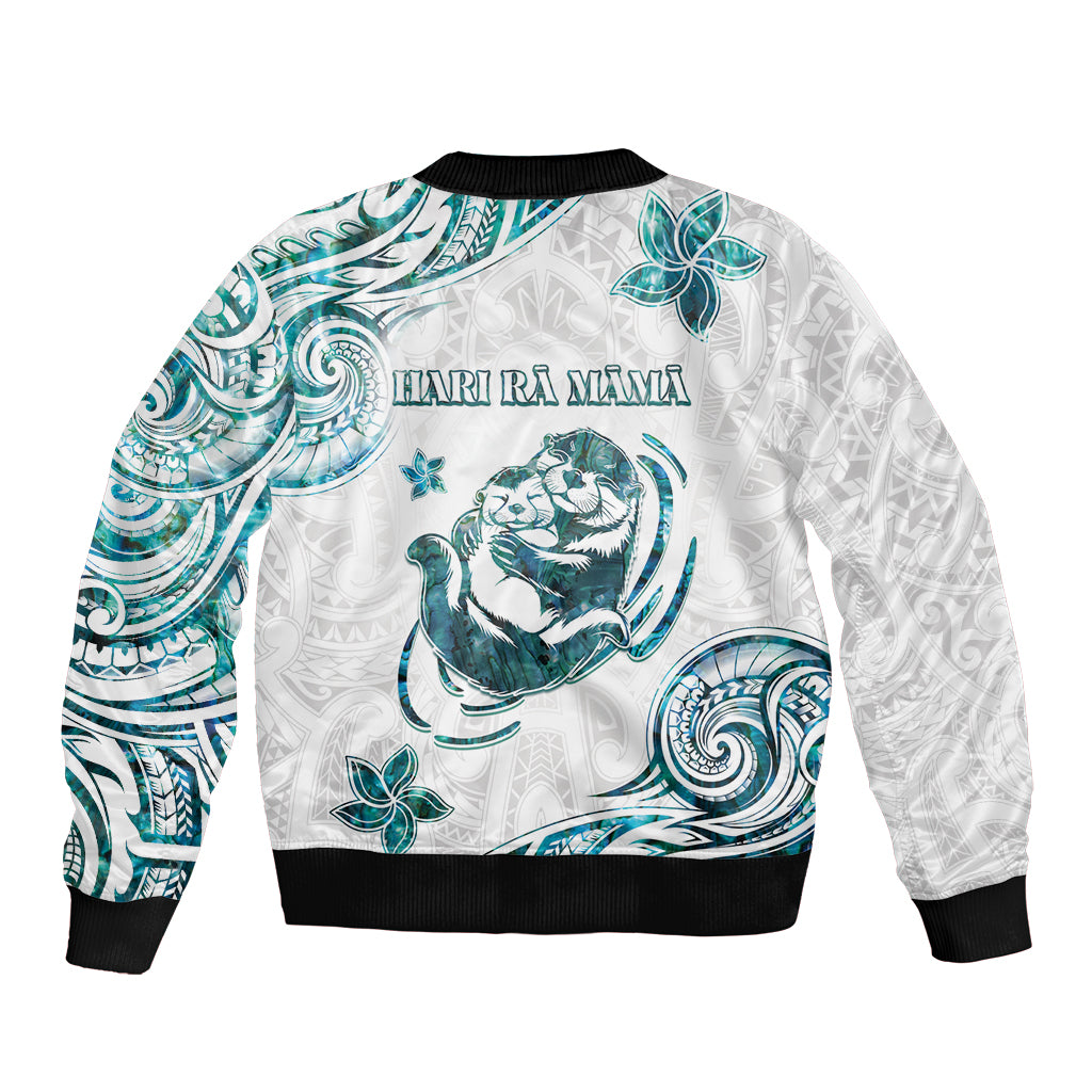New Zealand Aotearoa Hari Ra Mama Sleeve Zip Bomber Jacket A Mother's Love Is Like No Otter