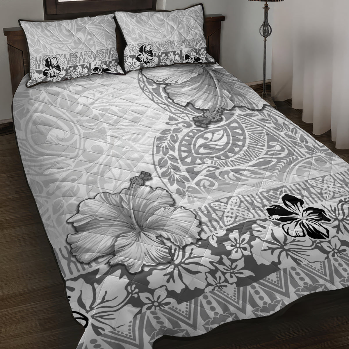 Hawaii Hibiscus With White Polynesian Pattern Quilt Bed Set