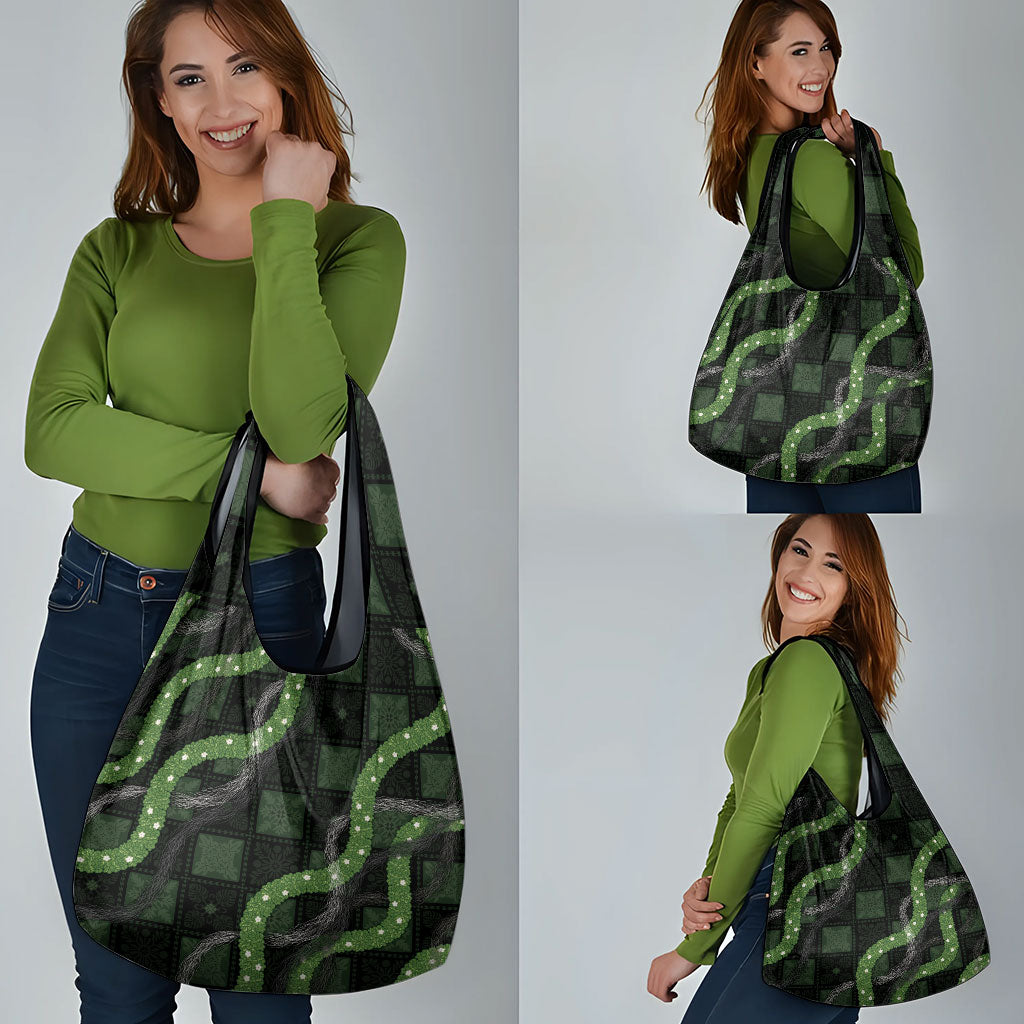 Hawaiian Quilt Grocery Bag Pele Hair Hinahina Lei Black Version
