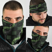Hawaiian Quilt Neck Gaiter Pele Hair Hinahina Lei Black Version