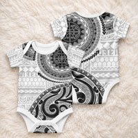 New Zealand White Maori Koru Simple Style Baby Onesie LT05 - Polynesian Pride